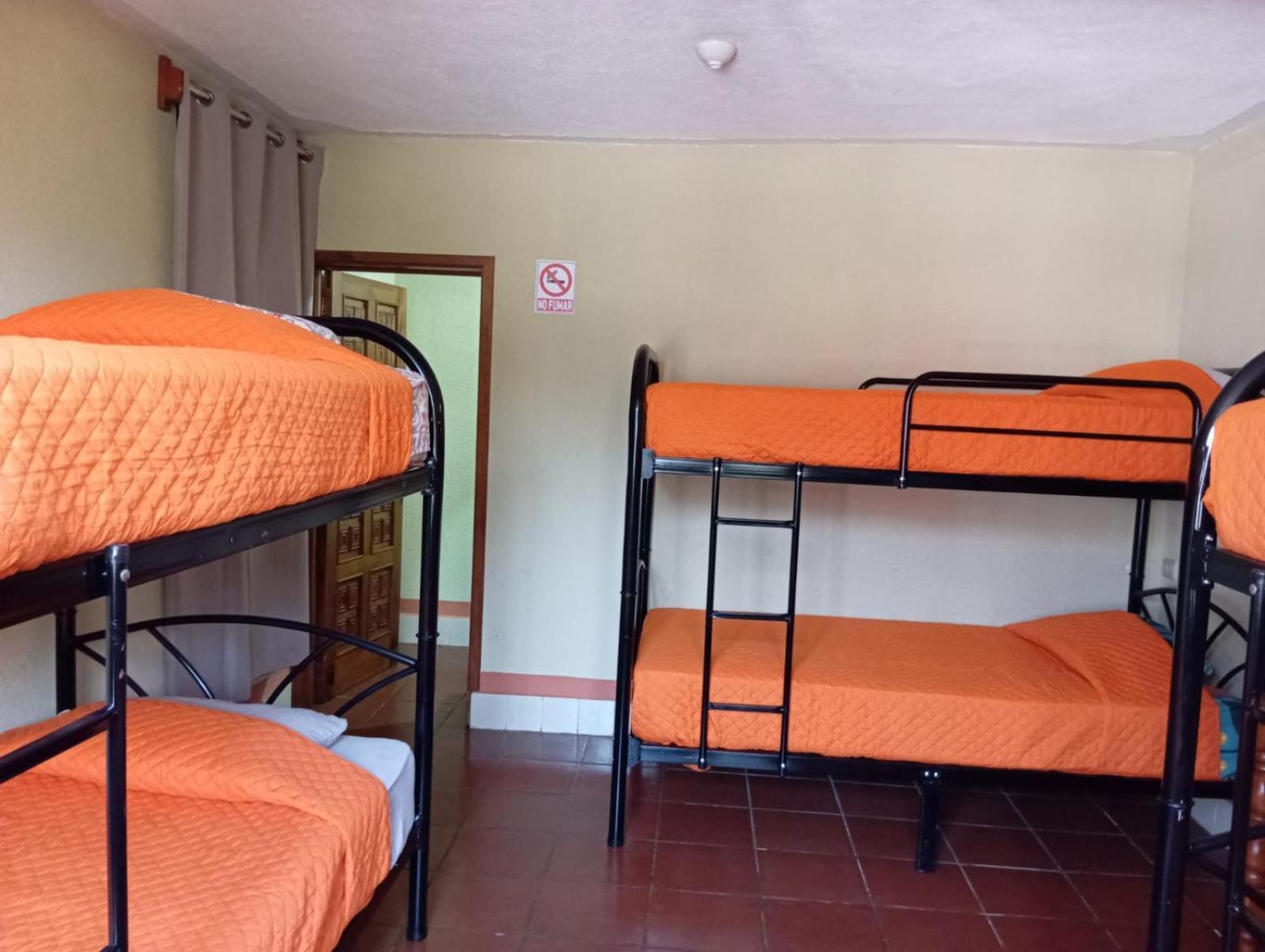 Hostal Sweet Dreams Panajachel Exterior photo