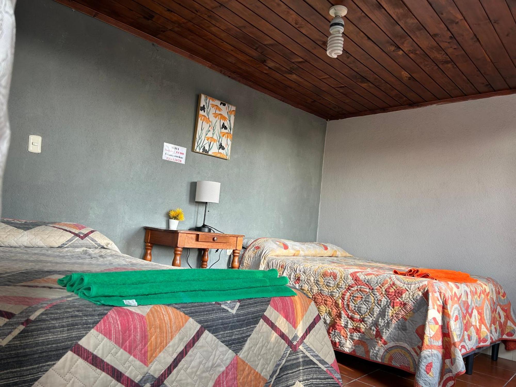 Hostal Sweet Dreams Panajachel Exterior photo